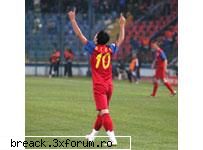 :hi:  :hi:  :hi:  :hi:  :hi:  all :razz: ba steaua e buna/varza !! nici eu nu stiu....